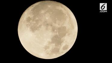 Indahnya Super Moon di India