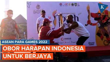 Seuntai Doa dan Harapan dalam Kirab Obor ASEAN Para Games 2022