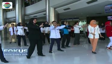 Kejutkan Pasien dan Pengunjung, Pegawai RSCM Flashmob Semangati Atlet Asian Games - Fokus Pagi