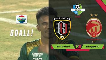 Alfin Tuasalamony Membuat Bali United Kembali Unggul | Go-Jek Liga 1 Bersama Bukalapak