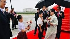 Presiden Jokowi dan Ibu Iriana Tiba di Chengdu, RRT, 27 Juli 2023