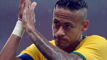 Seorang Bocah Mendapat Hadiah Karena Terkena Bola Tendangan Neymar