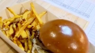Uniknya Burger Isi Jamur dan Es Serut Jepang di Food Fighters