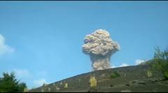 Detik-detik Gunung Anak Krakatau Erupsi
