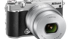 Nikon 1 J5 10-30mm VR KIT - 20.8 MP - Silver