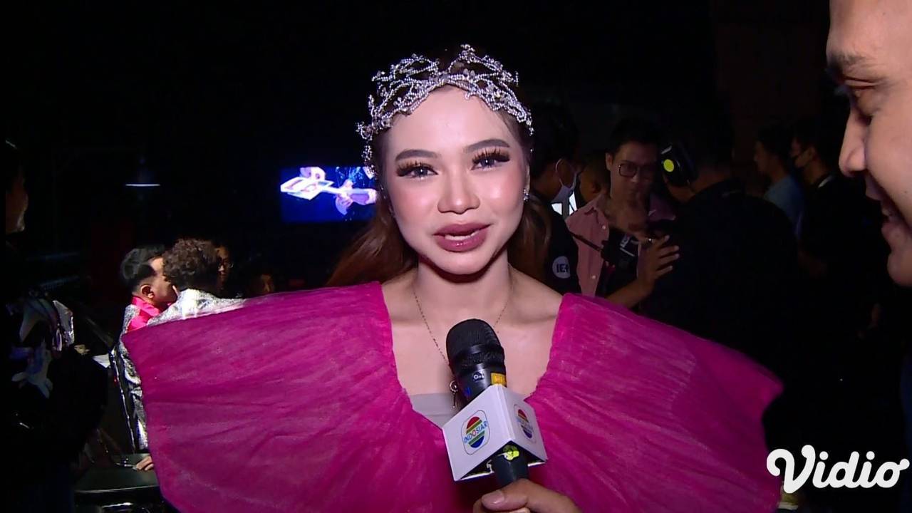Kesan Pesan Lady Rara Untuk Indosiar di HUT Indosiar ke-28 - Eksklusif ...