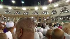 Haji 2018 - Suasana saat sedang Tawaf