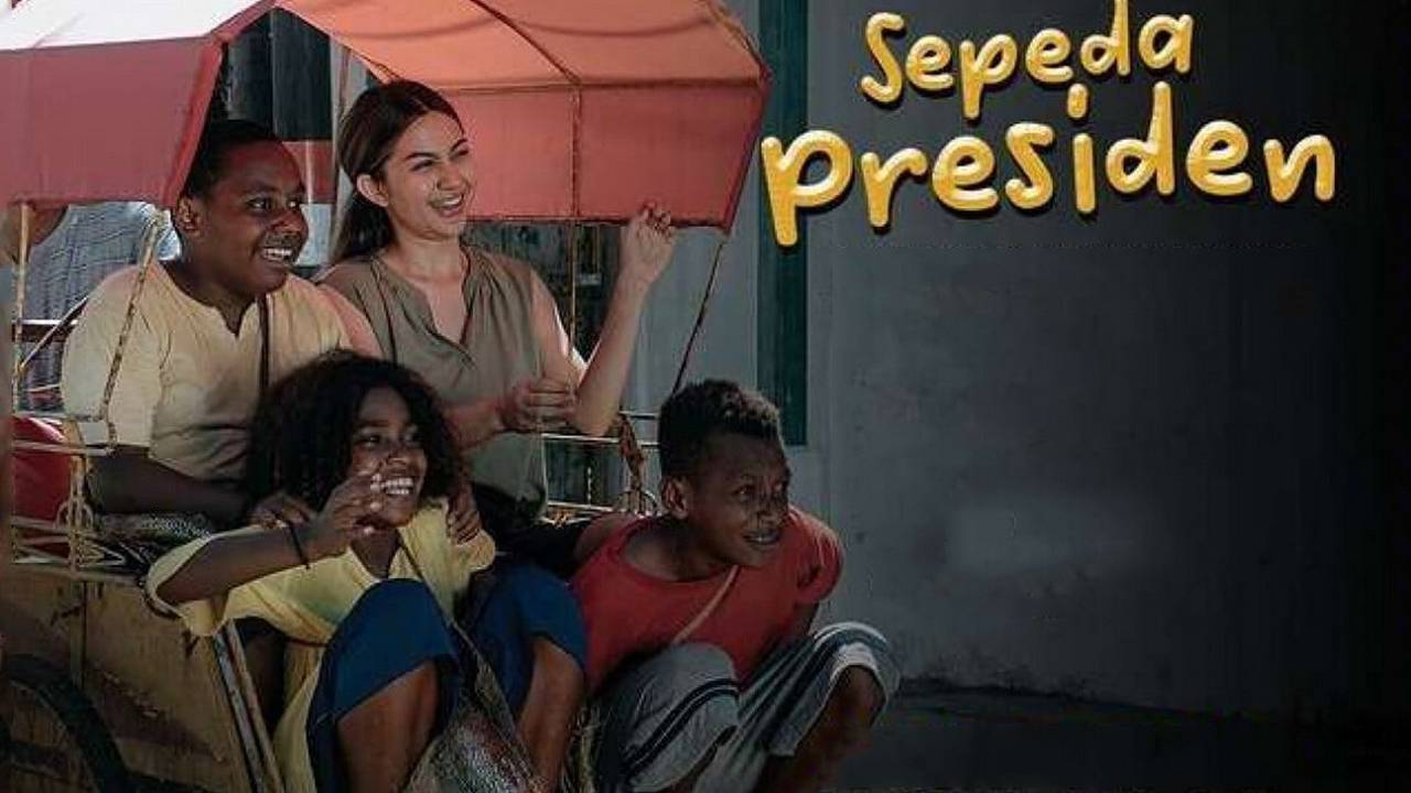 Sinopsis Sepeda Presiden (2021), Rekomendasi Film Drama Musikal Keluarga  Indonesia