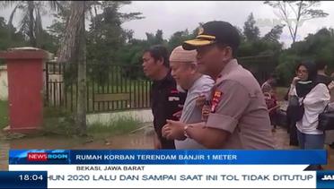 Polisi Gendong Korban Banjir Yang Sakit