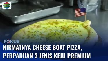 Menikmati Cheese Boat Pizza, Perpaduan 3 Jenis Keju Premium dan Kuning Telur | Fokus