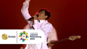 BAKAR SEMANGAT! Gigi Bawakan Lagu "Rumah Kita" dan "Terbang" | Closing Asian Games 2018