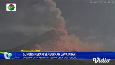 Gunung Merapi Semburkan Lava Pijar