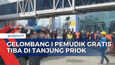 Gelombang Pertama Pemudik Gratis dari Semarang Tiba di Dermaga Terminal Tanjung Priok