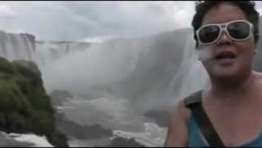 Air terjun Iguacu keren banget!