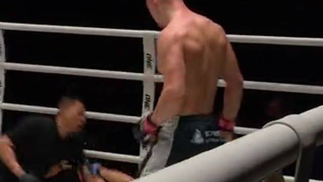 Sinsamut and Menshikov All KOs
