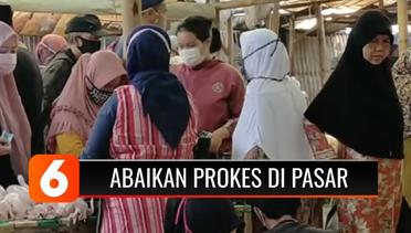 Sejumlah Pengunjung Pasar Tumpah di Kota Cimahi Tampak Abaikan Protokol Kesehatan | Liputan 6
