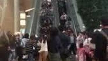 Detik-Detik Eskalator Berubah Arah dengan Cepat, 18 Orang Terluka