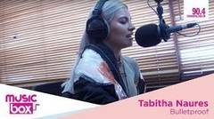 Penampilan Tabitha Nauser secara live di studio Cosmopolitan FM