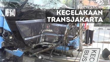 NEWS FLASH: Sopir Ngebut, Bus Transjakarta Tabrak Pembatas Jalan