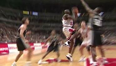 Michael Jordan – 1998 Regular Season Highlights Sizzle