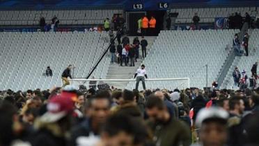 News Flash: Satpam Muslim Cegah Bom Bunuh Diri di Stade De France
