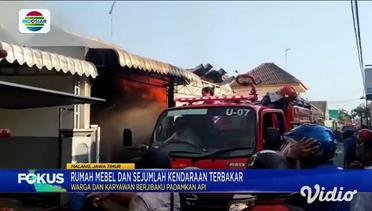 Kebakaran Rumah Mebel Dan Sejumlah Kendaraan Di Malang