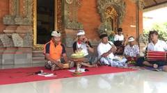 Kidung Bali. Beautiful Balinese Traditional Song by Mr. Ketut Gunarta & Friends