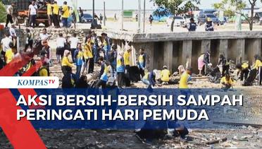 Peringati Hari Pemuda, Kemenpora Bersama Ratusan Pemuda Gotong Royong Bersih-Bersih Pantai