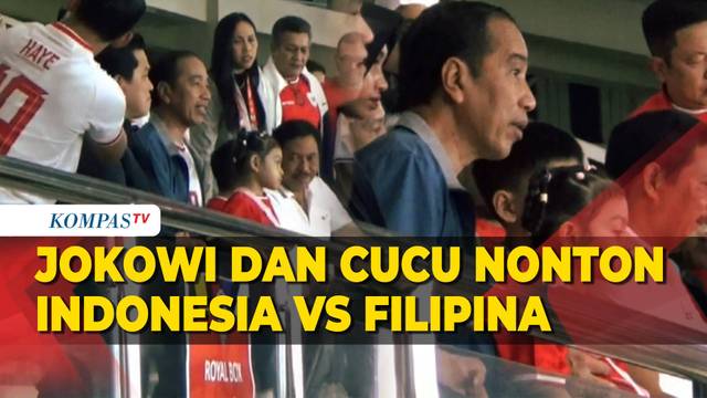 Jokowi dan Cucu Nonton Laga Timnas Indonesia vs Filipina di Stadion Manahan