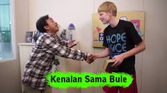 Education English Class - Kenalan Sama Bule