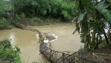 Diterjang luapan sungai, jembatan gantung di Lebak putus
