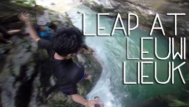 Leap at Leuwi Lieuk (Short Trip to Bogor, West Java)