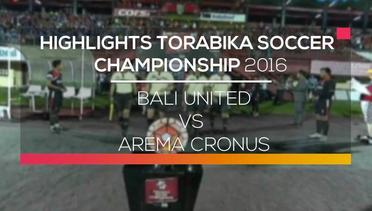 Bali United vs Arema Cronus - Torabika Soccer Championship 2016