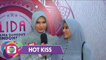 MAKIN SEMANGAT!!! Zahra-Riau dapat Surprise dari Ibunda yang Membawa Kerupuk Jengkol di LIDA 2020 | Hot Kiss