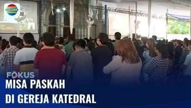 Umat Katolik Hadiri Misa Paskah di Gereja Katedral Jakarta | Fokus