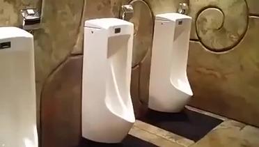 Unik, Toilet Kaum Pria dengan 'Aura' Surgawi