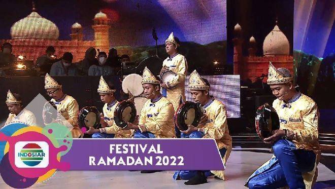 Oyoq ustida shitirlash porno video