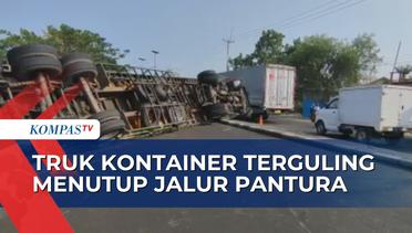 Truk Kontainer Bermuatan 25 Ton Terguling, Jalur Utama Pantura Cirebon Macet!