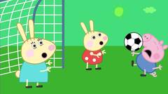 Peppa Pig Little George Crying while Playing ball and Doctor Come Funny Story by Peppanimation tv