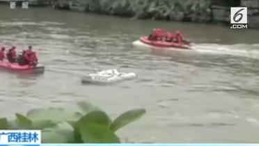 Kecelakaan Perahu Naga, 17 Orang Tewas