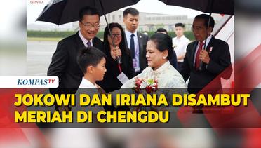 Momen Kemeriahan Saat Jokowi dan Iriana Tiba di Chengdu