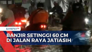 Imbas Sungai Cakung Meluap, Jalan Raya Jatiasih - Pondok Gede Terendam Banjir!