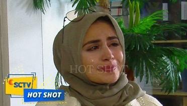 Asha Shara Meneteskan Air Mata Ketika Rumah Tangganya Di Ujung Tanduk - Hot Shot