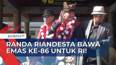 Sumbang Medali Emas Ke-86 untuk Indonesia, Atlet Gulat Randa Riandesta Disambut Meriah!
