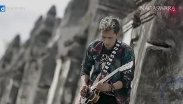 Merpati - Sekilas Bayangmu Hadir (Official Music Video NAGASWARA) #music