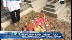 Pemakaman Bunga Diselimuti Duka