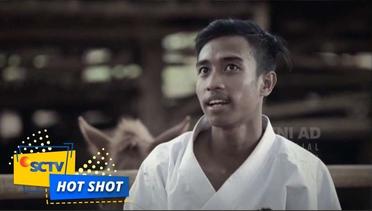 Haru!! Berpisah 18 Tahun, Seorang TNI Sujud Di Bawah Telapak Kaki Sang Ibu | Hot Shot