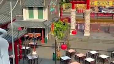 Main ke Old Shanghai di Kelapa Gading