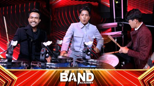 Auto Takjub! Personel Gloomers Serba Bisa Semua Bisa Main Drum, Jirayut Ikut Unjuk Skill! | Band Academy