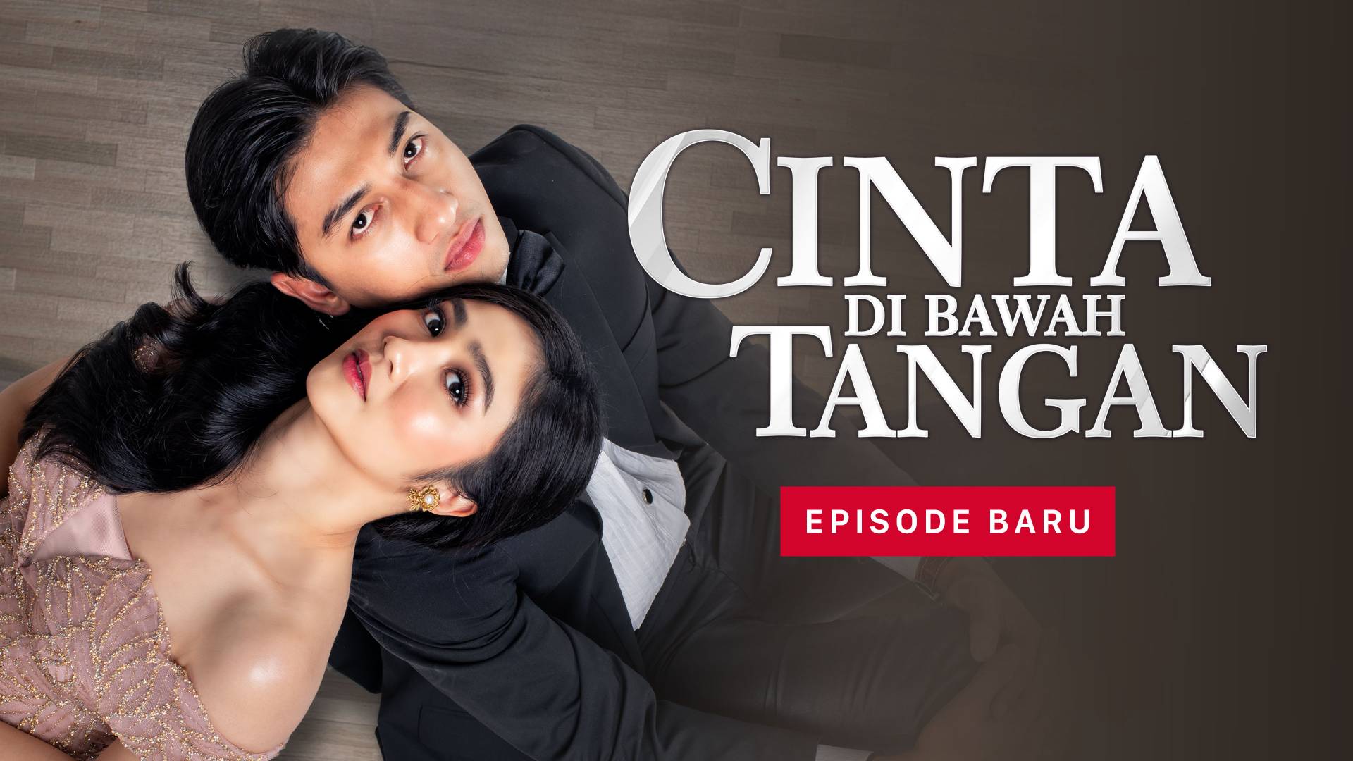 Cinta Di Bawah Tangan